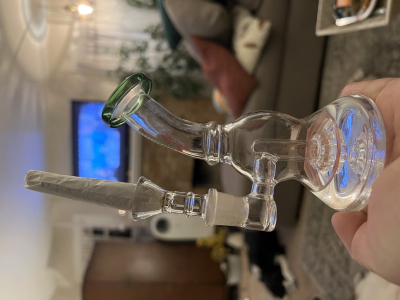 D2313867-0DB0-4E73-BEBD-8F1D32F01D5A